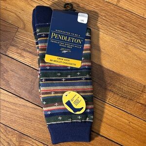 Pendleton Men's Striped Crew Socks - Navy and Multicolor